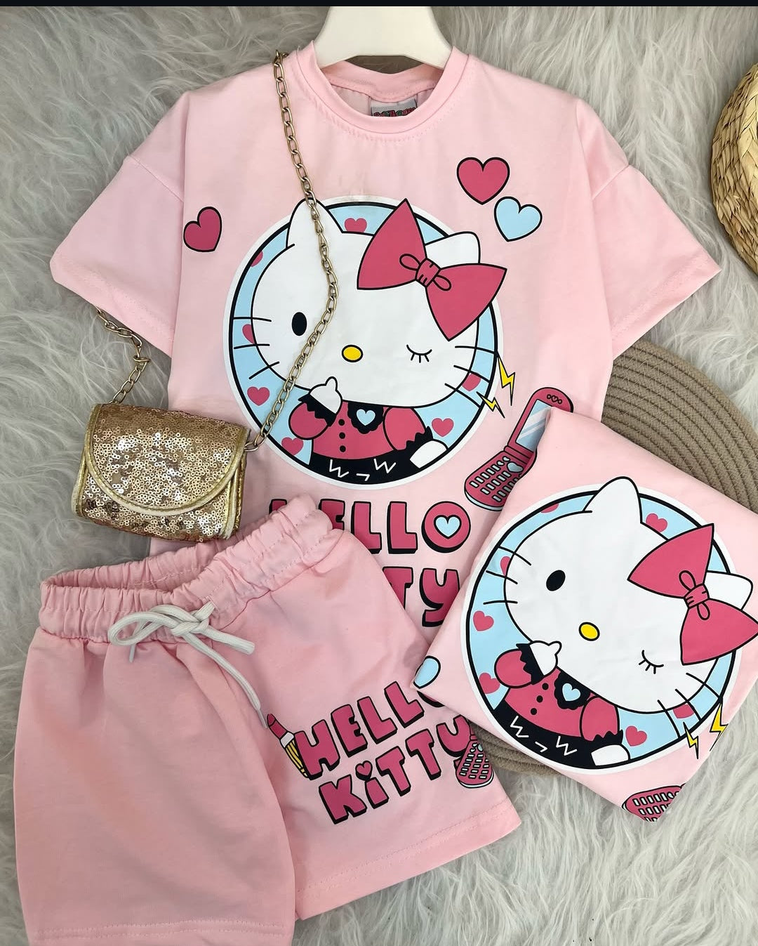 HELLO KITTY
